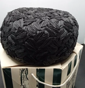 Vintage Ladies Hat Black Woven Harzfelds Kansas City Pillbox Bow Elastic Band - Picture 1 of 13