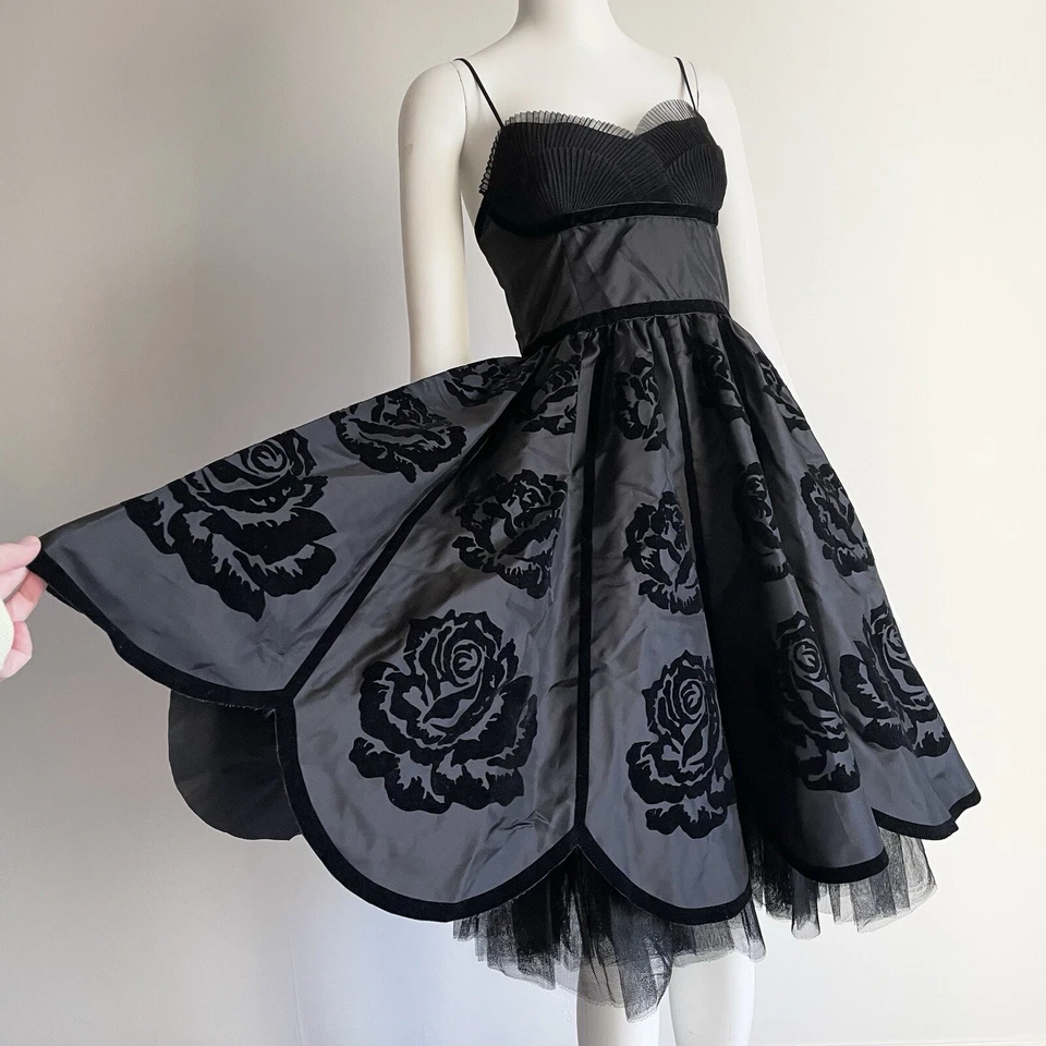 Vestido de Noche Vintage XS Betsey Johnson Terciopelo Negro Rosa Floral Bustier Corsé Foto 1 de 4