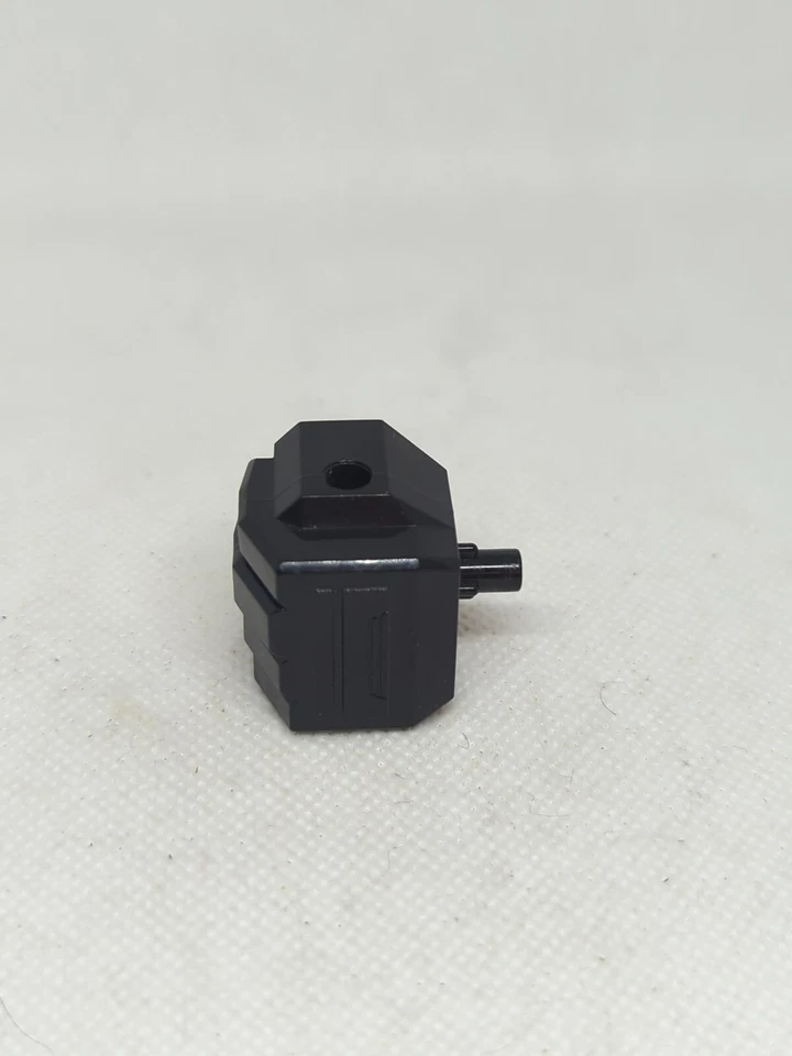 Transformers G1 Metroplex Left Fist, Original 1986 - Image 1 of 1