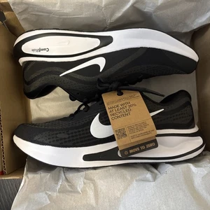 Nike Journey Run taglia 9,5 uomo nuove con etichette nella scatola originale mai indossate - Foto 1 di 9