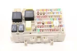 2021 - 2025 NISSAN ROGUE CABIN FUSE RELAY JUNCTION BOX BLOCK OEM 243506RA0C - Picture 1 of 19