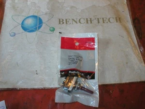 New RadioShack  275-0653 DPDT Heavy Duty Center Off Toggle Switch 10A @ 125VAC - Picture 1 of 3