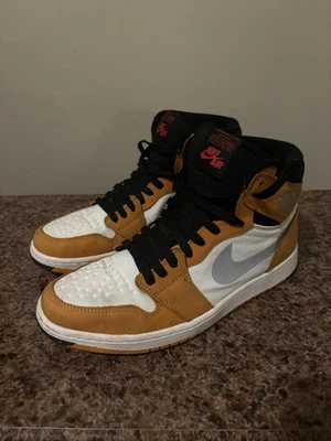 Size 9.5 - Air Jordan 1 Element GORE-TEX High Light Curry - Image 1 of 4