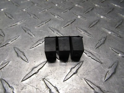 Kawasaki KD KE 1971-1981 175 KM F7 11 MC1 OEM cilindro amortiguador de goma 92075-142 Foto 1 de 4