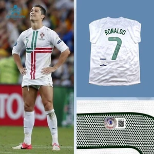 Cristiano Ronaldo Signed Portugal Euro 2012 Away Jersey W/ Beckett COA BAS - Picture 1 of 5