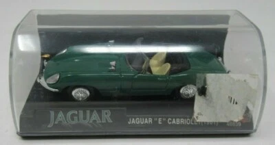 New-Ray 48839 1:43 Classic 1961 Jaguar E Cabriolet Diecast Model Car - Image 1 of 3
