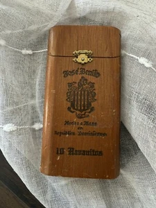 Jose Benito Wood Cigar Box - Dominican Republic - Distributed by A. Oppenheimer - Picture 1 of 6