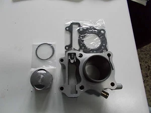 RMS Cylindre Et Piston Honda Sh 125 Diam 52,4 MM + Garnitures Cylindre-Culasse - Picture 1 of 1