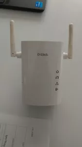 D-LINK DHP-W306AV Powerline Ethernet Extender audio video wireless HomePlug 11N - Picture 1 of 4