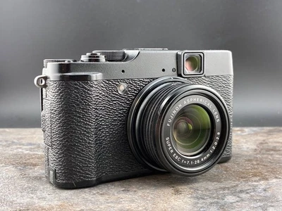 Cámara digital compacta premium Fujifilm X10 12 mp *muy buena* 5638 Foto 1 de 4