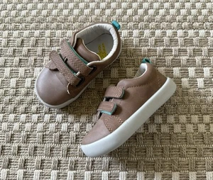 TEN LITTLE Everyday Original Sneakers - Kids 7 - Mocha Brown Vegan Leather Shoes - Photo 1/13