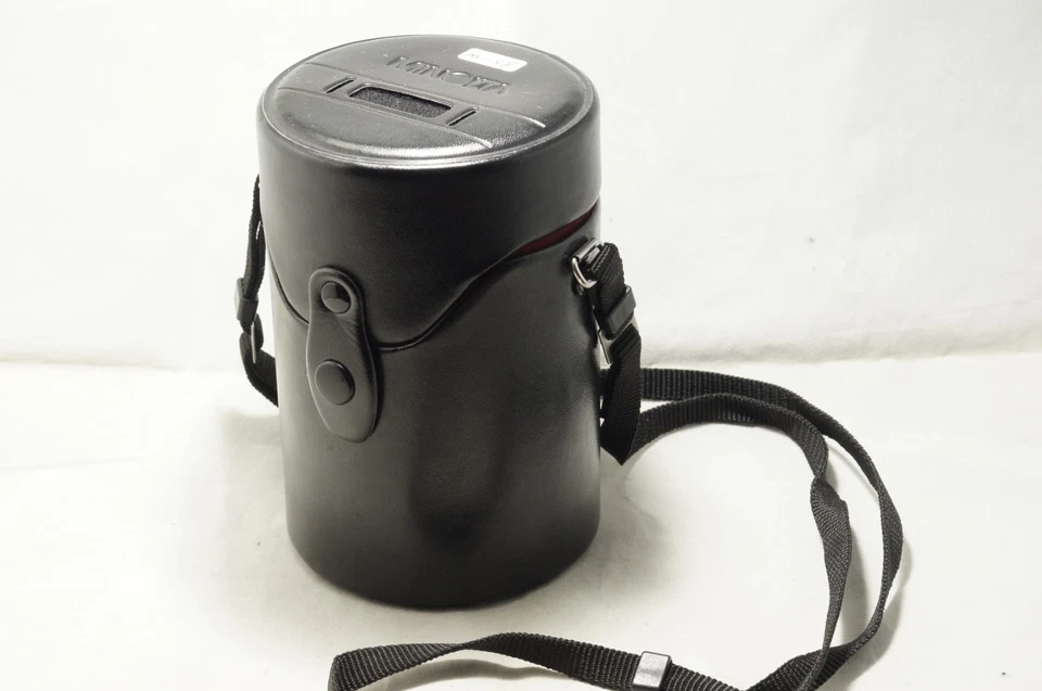 Minolta Lens Case LH-1044 for AF Zoom Lenses As-Is [M-58] - Image 1 of 4