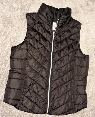 SO Brand Black Polyester Puffer Vest Woman's SZ XL Full Zip/pockets - Image 1 of 4