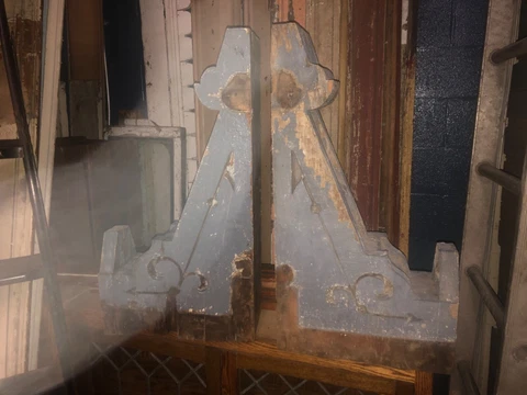 pair vintage 1875 GOTHIC victorian gingerbread corbel brackets 29” x 15” x 6.75” Cover