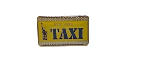 New York Taxi Lapel Pin - Picture 1 of 5