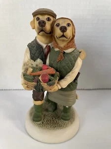"Growing Together" Robert Harrop GC02b Yellow Lab Gardening Couple Vintage - Picture 1 of 6