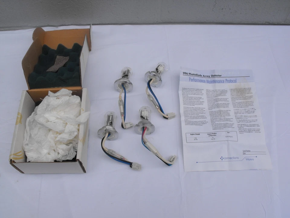 Paquete de 4 lámparas de deuterio para detectores de agua DAD/PDA Foto 1 de 4