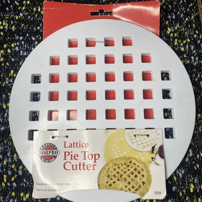 Lattice Pie Top 9.75" Crust Cutter Decorative Dough Norpro New - Image 1 of 4