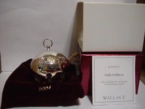 Campana de trineo Wallace 2004 adorno de Navidad placa de plata - Imagen 1 de 5
