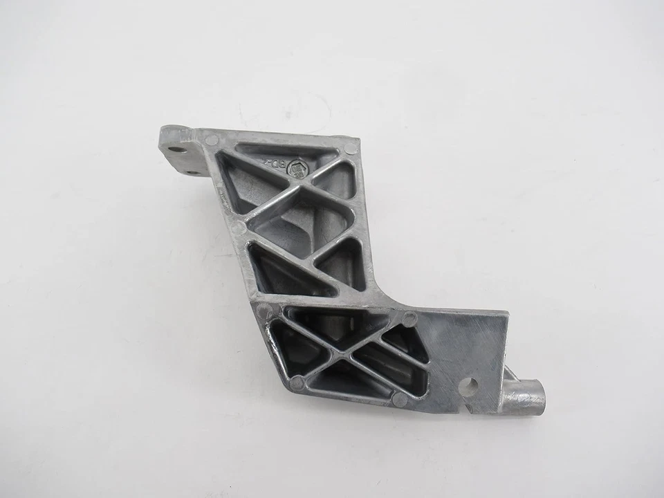 Suporte de montagem de motor Nissan Infiniti Q40 Q50 V37 LH JDM 11233-4GA5A genuíno - Imagem 1 de 1