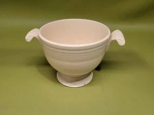 VINTAGE ORIGINAL IVORY FIESTA SUGAR BOWL - NO LID - 1936-1951 - Picture 1 of 7