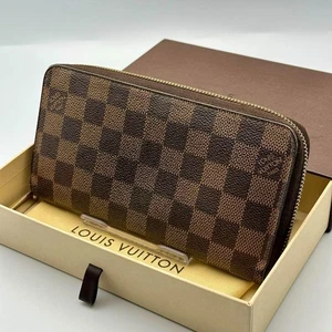 Cartera Louis Vuitton Zippy Damier Level N41661 Usada Sin Caja - Imagen 1 de 10