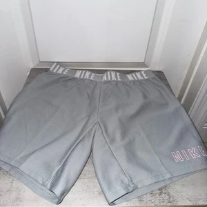 Nike Dri-Fit Trophy Big Kids (Girls) Size M - Picture 1 of 4
