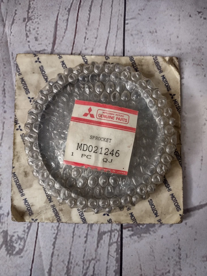 PIÑÓN CADENA DISTRIBUCIÓN MOPAR/MITSUBISHI MD021246 ORIGINAL Foto 1 de 2