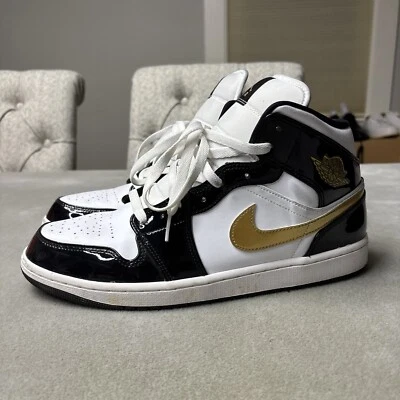 Nike Air Jordan 1 Mid Patent SE 'Negro Dorado' Para hombres Talla 12 VNDS Foto 1 de 4