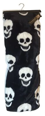 Halloween Black Skull Faux Fur Throw Blanket Cynthia Rowley Soft Goth 50x70” New - Image 1 of 4