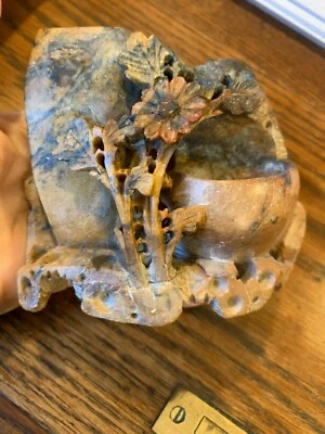 VINTAGE CHINESE VASE AND FLOWERS SOAPSTONE WITH FREE SHIPPING - Image 1 of 4