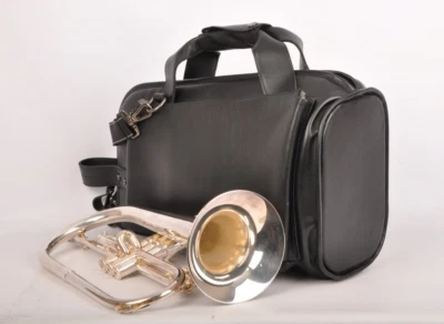 Кожаная концертная сумка Flugelhorn. Чехол-держатель Flugelhorn. Дорожная сумка для переноски Flugelhorn - Изображение 1 из 4
