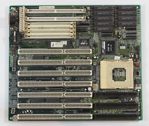 Socket 3 motherboard - PCChips/Hsin Tech  M912 v1.4 - TESTED - Picture 1 of 2
