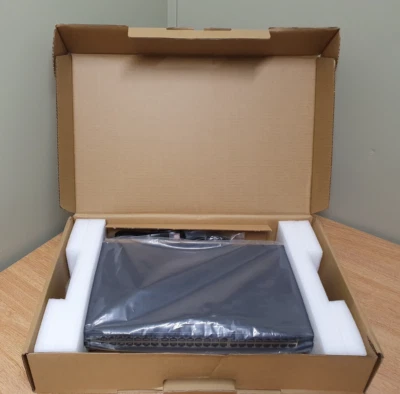 T.P Link TL-SG3452 Jetstream 48 Port Gigabit L2 Managed Switch with 4 SFP Slots - Image 1 of 4