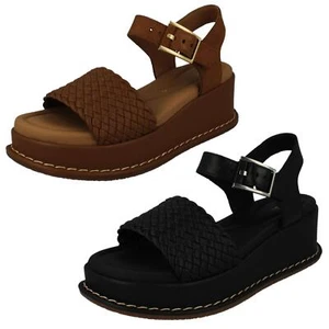 Sandalias De Cuero Con Tacón En Cuña 'Kimmei Bay' Para Dama Clarks - Ajuste D - Imagen 1 de 21