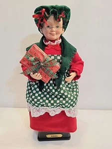 Mrs Santa Claus Figure Vintage 1993 Christmas Doll 16" Musical Holiday Creations - Picture 1 of 17
