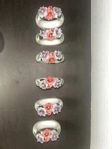 6 PORCELAIN RAISED FLOWER NAPKIN RINGS/HOLDERS +4 CHIPPED DAINTY SEE PICS - 10PC - Picture 1 of 12