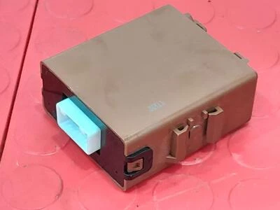 Módulo de control de monitor de presión de neumáticos Toyota Tundra 2005-2006 OEM 8976934010 Foto 1 de 4