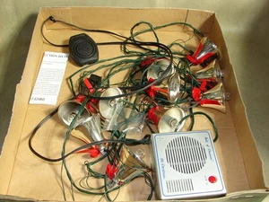 VTG 1990s Mr. Christmas 10 Musical & Lighted Chrome Bells Of Christmas - Picture 1 of 6