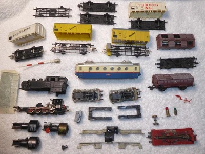 Ersatzteile Zeuke TT Dampflok BR92 92 6582, E-Lok E499 defekt Wagonteile Motoren - Bild 1 von 4