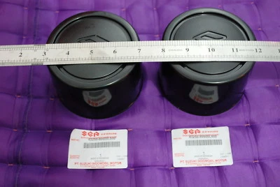 SUZUKI VITARA ESCUDO SIDEKICK SAMURAI JIMNY SIERRA WHEEL CENTER CAP GENUINE 2X - Image 1 of 4