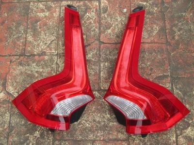 Volvo V60 Tail Lights taillights set (pair) 2010 - 2018 first gen - Image 1 of 3