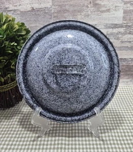 Antique Enamelware Graniteware Replacement Lid, 7.5" inner-dia, 8.5" outer-dia. - Picture 1 of 7