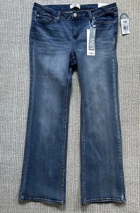 NWT New YMI Low Rise Boot Cut Jeans Junior Size 15 / 32 Stretch $45 - Picture 1 of 5