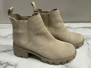 Steve Madden Howler Chelsea Ankle Boots in Sand Size 7M Suede Leather Slip On - Picture 1 of 9