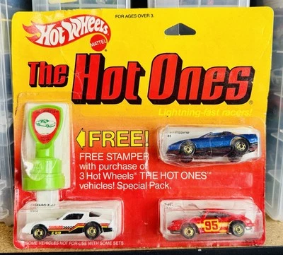 Hot Wheels 1984 Hot Ones pacote com 3 com carimbo | Camaro Firebird Porsche Mattel GHO - Imagem 1 de 4