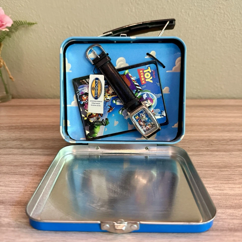 RELOJ TOY STORY DE Disney en lonchera hojalata fósil Edición Limitada 3889/15.000 Foto 1 de 4