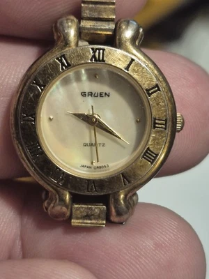 RELOJ PULSERA MUJER CUARZO VERDE 241-2035 HERMOSA ESFERA  Foto 1 de 4