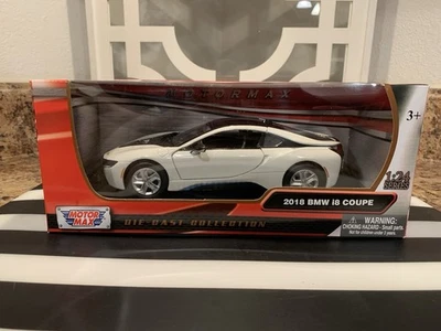 2018 BMW i8 Coupe 1/24 Diecast Model Car Metallic White Black Top by Motormax - Image 1 of 4