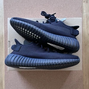 UK 10 - Yeezy Boost 350V2 - Onyx - Bild 1 von 7